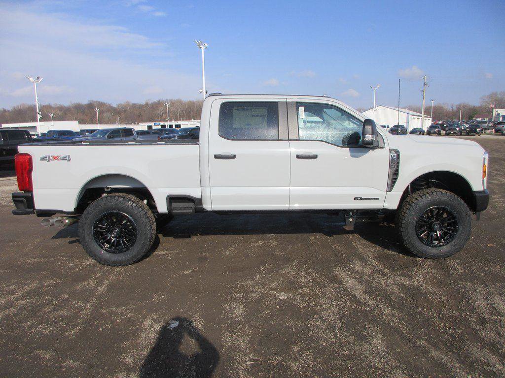 New 2026 Ford F250 XL w/ XL Off-Road Package image 3
