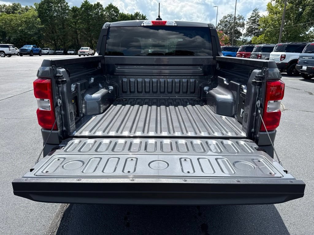 New 2026 Ford Maverick XLT w/ XLT Luxury Package FWD image 27