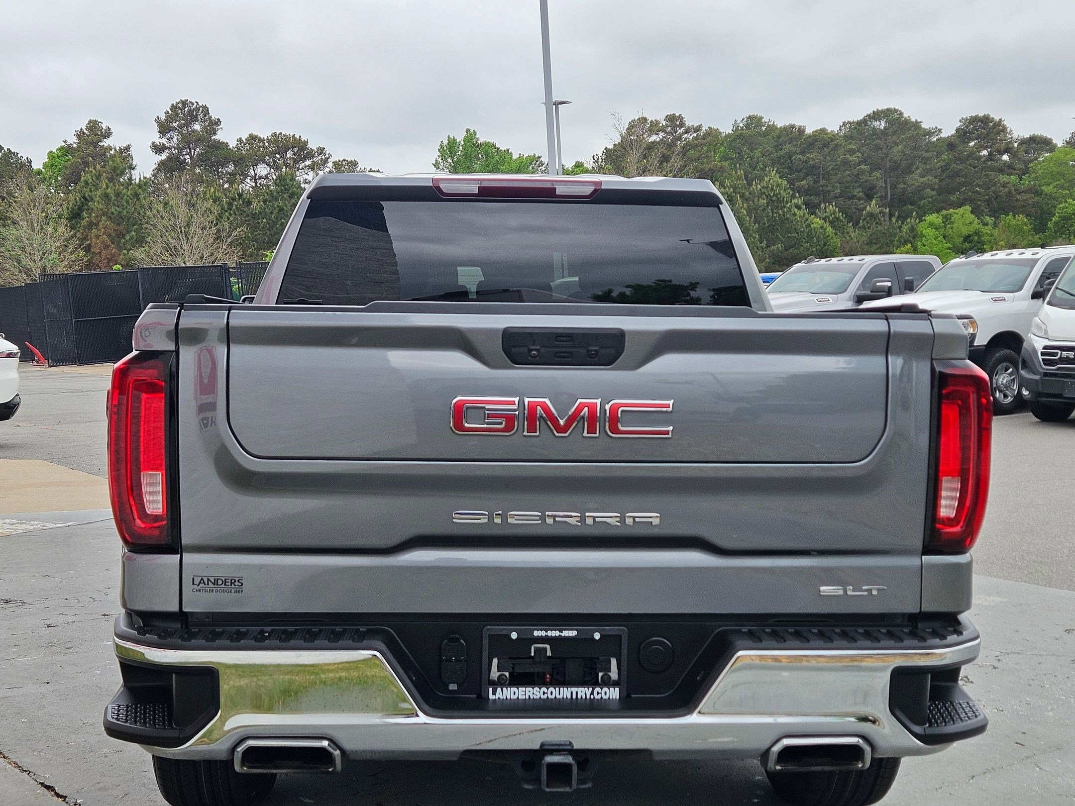 Used 2021 GMC Sierra 1500 SLT image 6