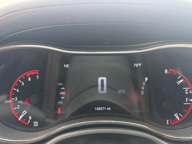 Used 2018 Dodge Durango R/T w/ Technology Group AWD/4WD image 25