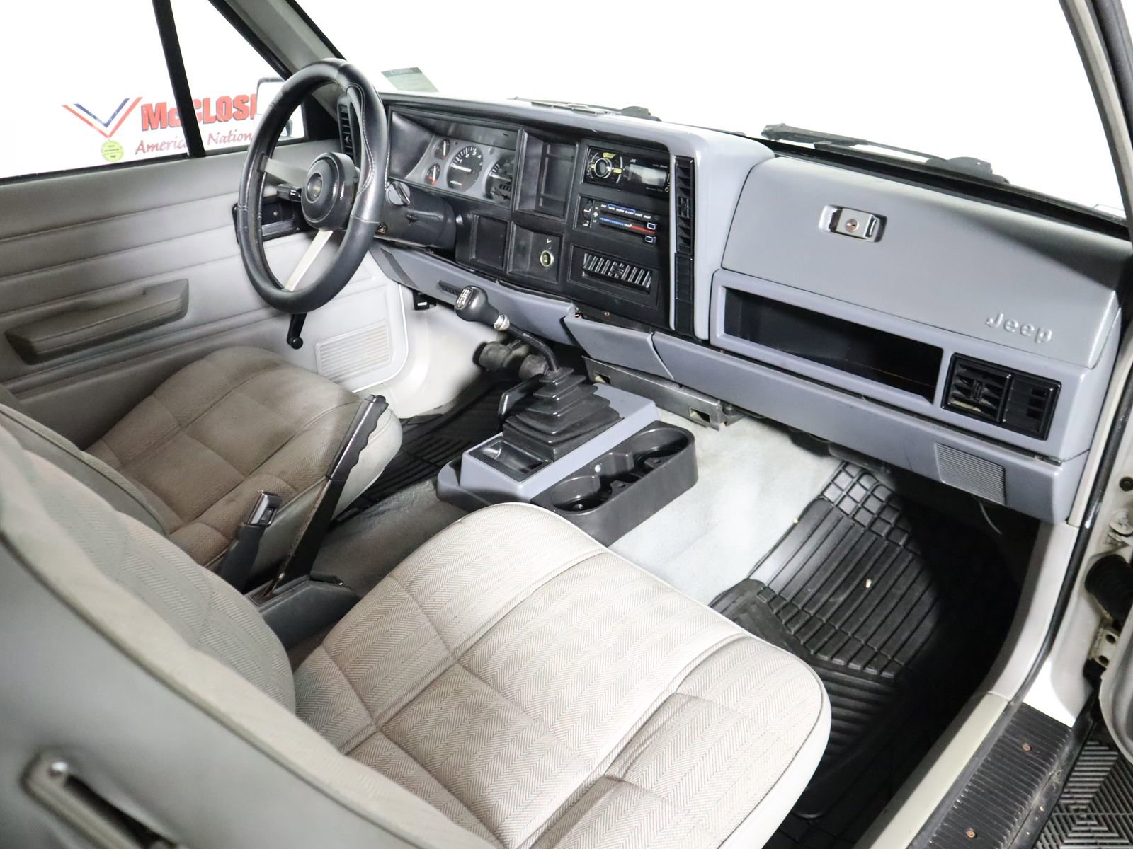 Used 1993 Jeep Cherokee 4WD 2-Door image 35