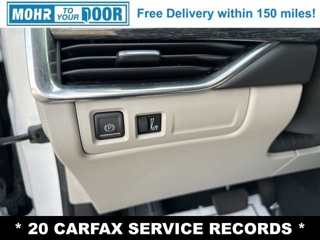 Used 2021 Cadillac XT4 Premium Luxury w/ Cold Weather Package image 23