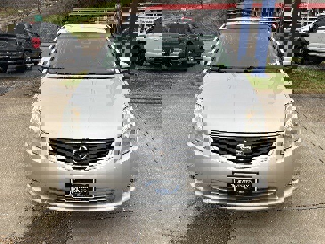 Used 2012 Nissan Sentra 2.0 image 2