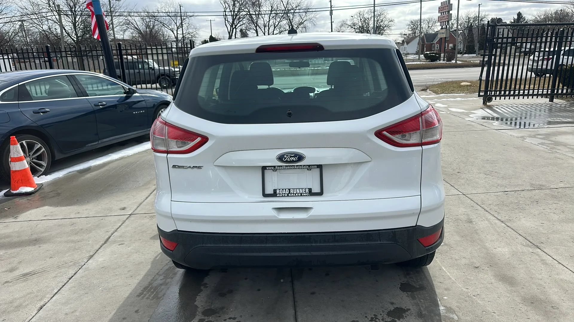 Used 2013 Ford Escape S FWD image 6