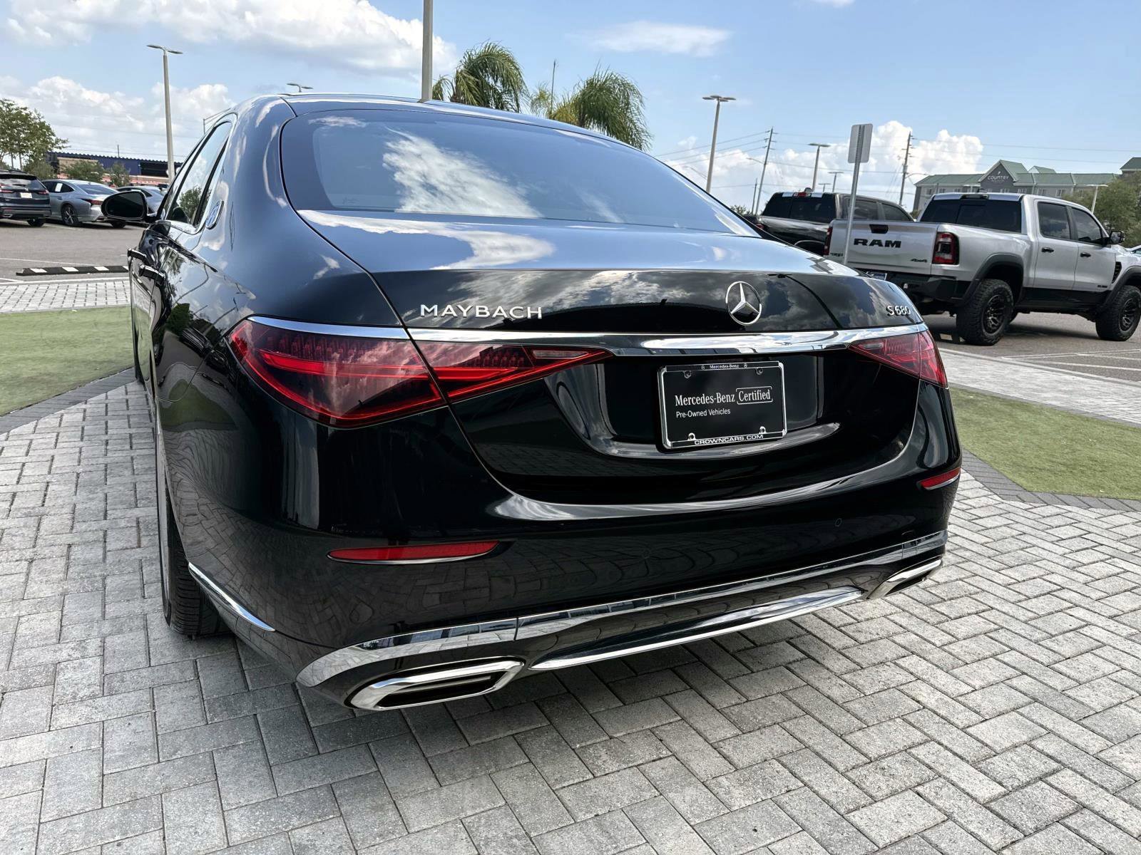 Certified 2024 Mercedes-Benz Maybach S 680 4MATIC image 9