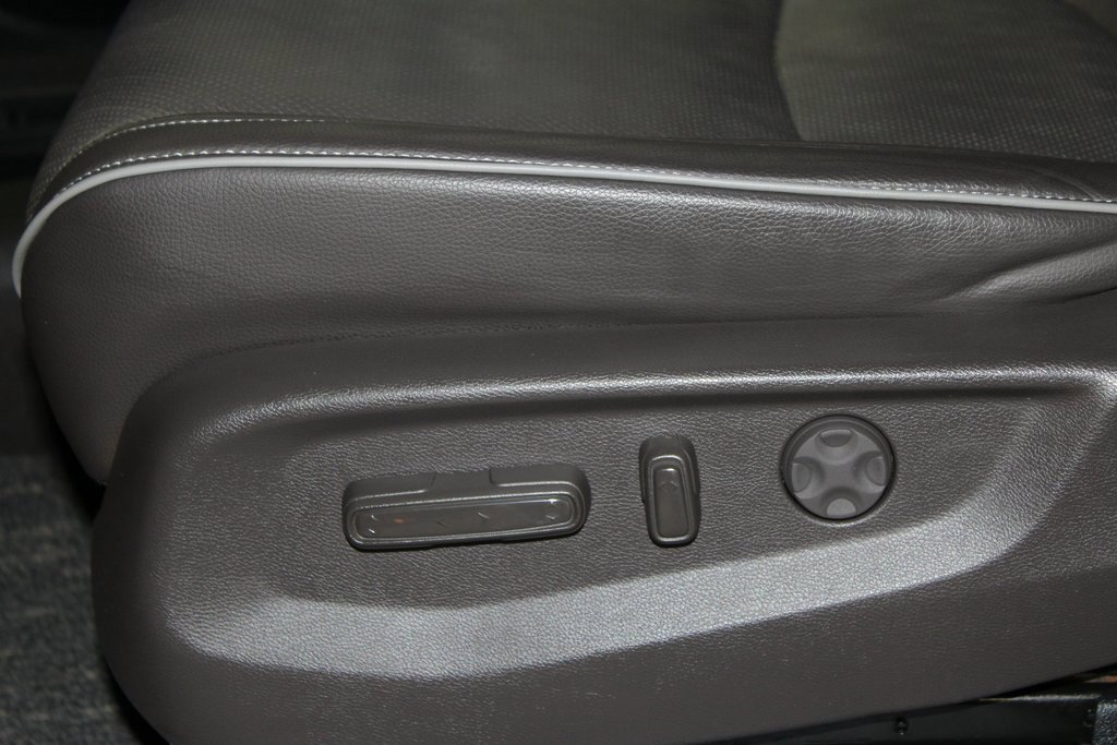 Used 2023 Honda Odyssey Elite image 14