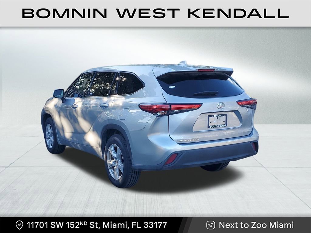 Used 2020 Toyota Highlander L image 5