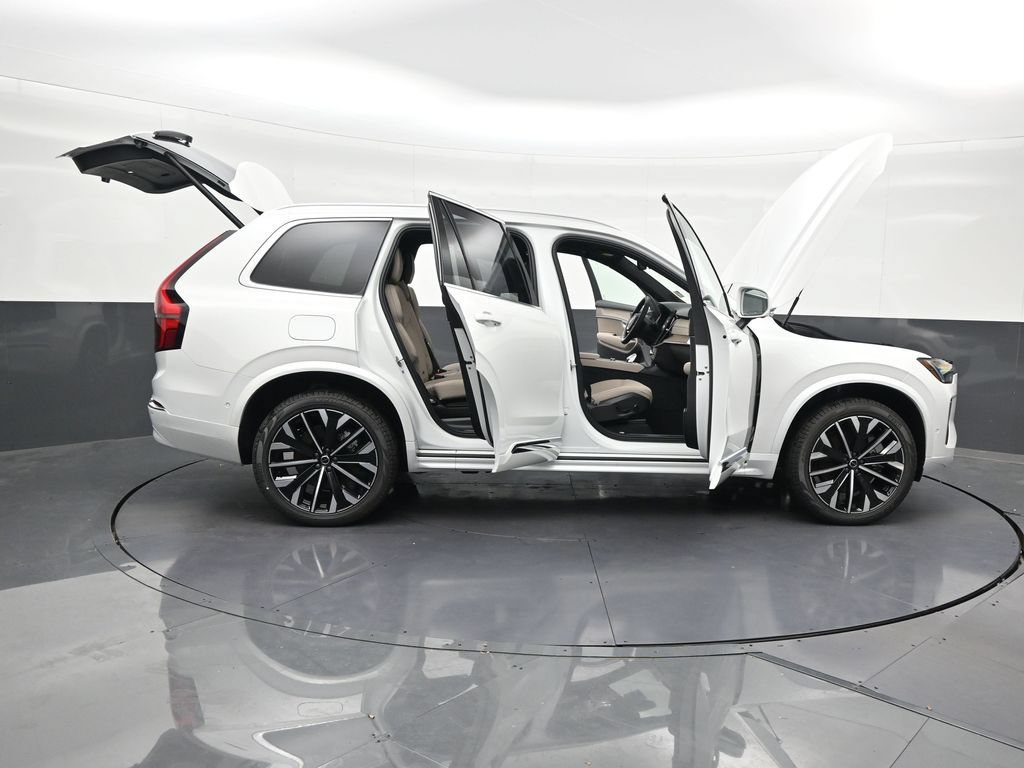 New 2026 Volvo XC90 T8 Plus w/ Protection Package Premier AWD/4WD image 30