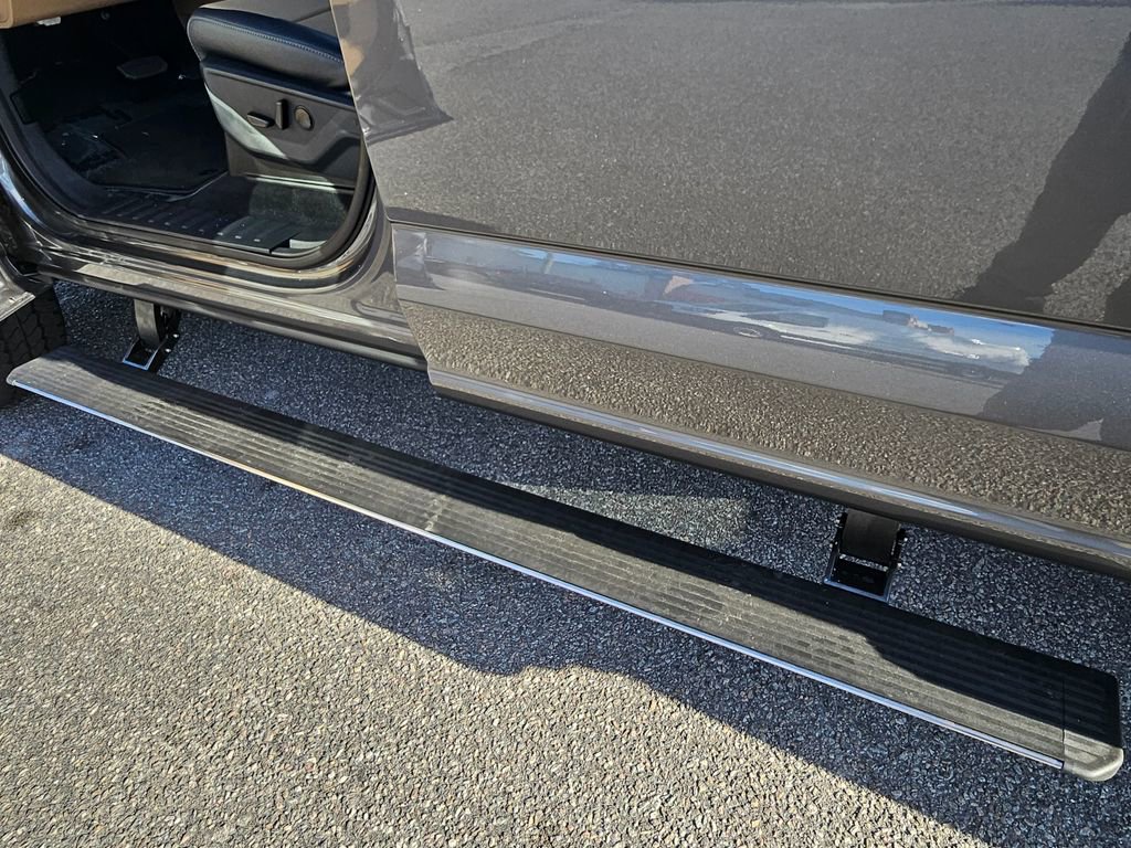 New 2026 Ford F250 Lariat w/ Lariat Premium Package image 29