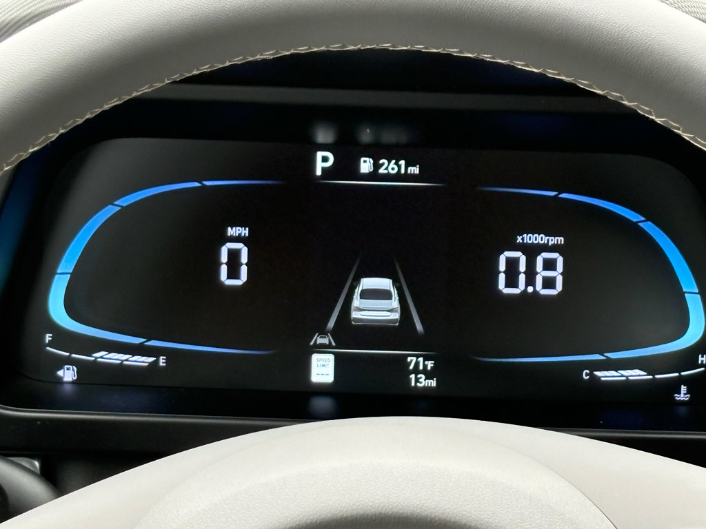 New 2026 Hyundai Elantra Sport FWD image 35