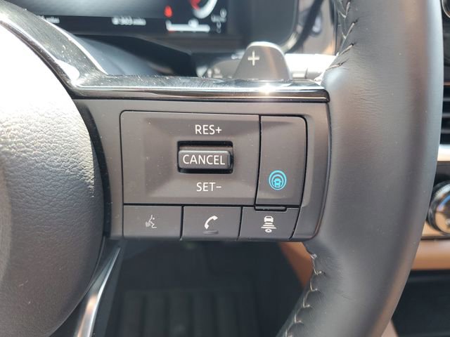 Certified 2024 Nissan Pathfinder Platinum w/ Cargo Package FWD image 22