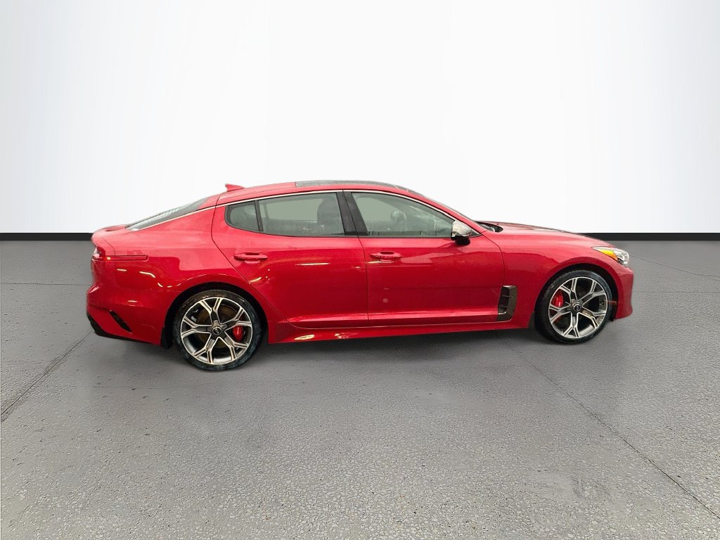Used 2018 Kia Stinger GT2 RWD image 8