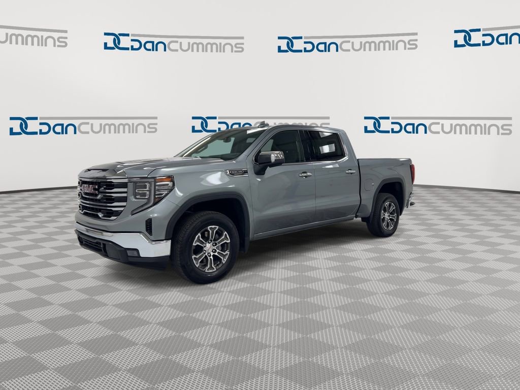 Used 2026 GMC Sierra 1500 SLT AWD/4WD image 4