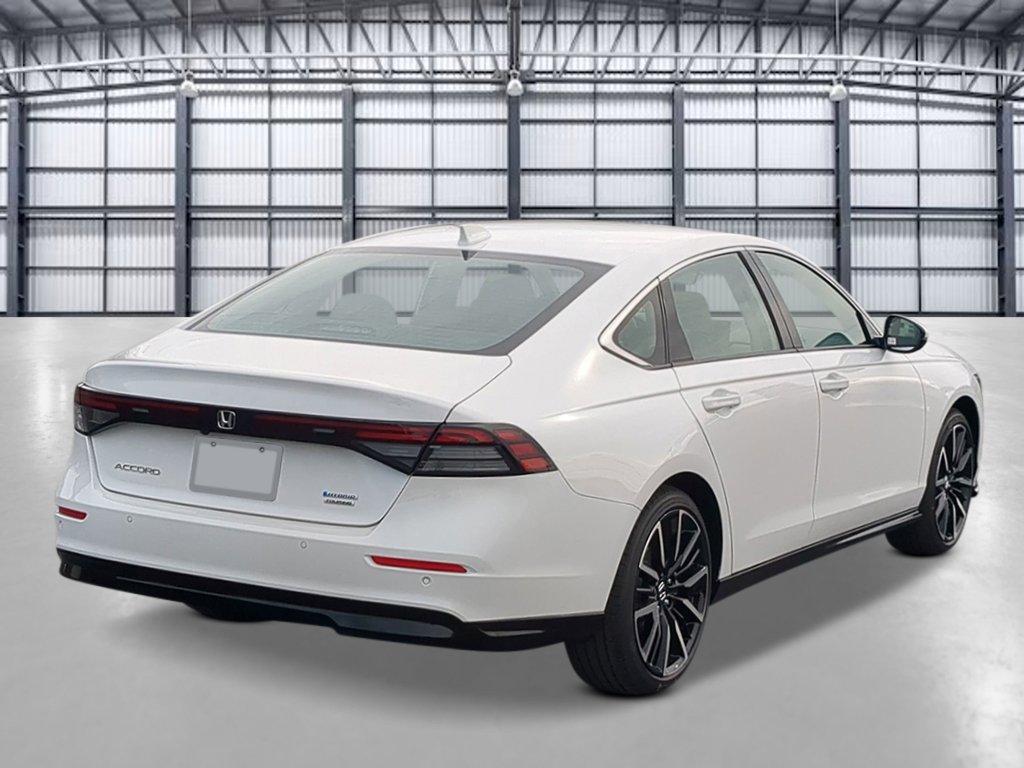 New 2026 Honda Accord Touring image 5