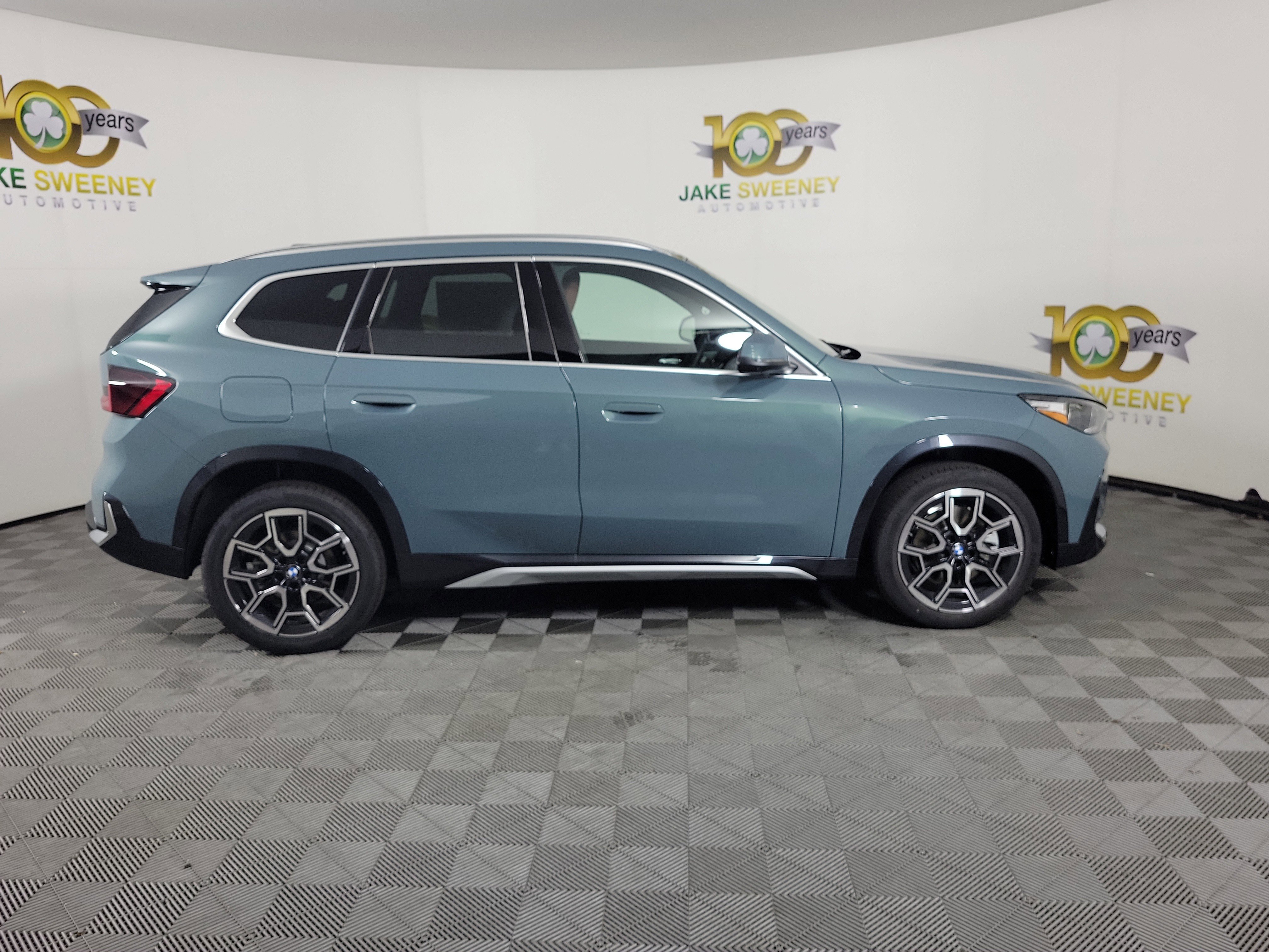 New 2026 BMW X1 xDrive28i w/ Technology Package image 8