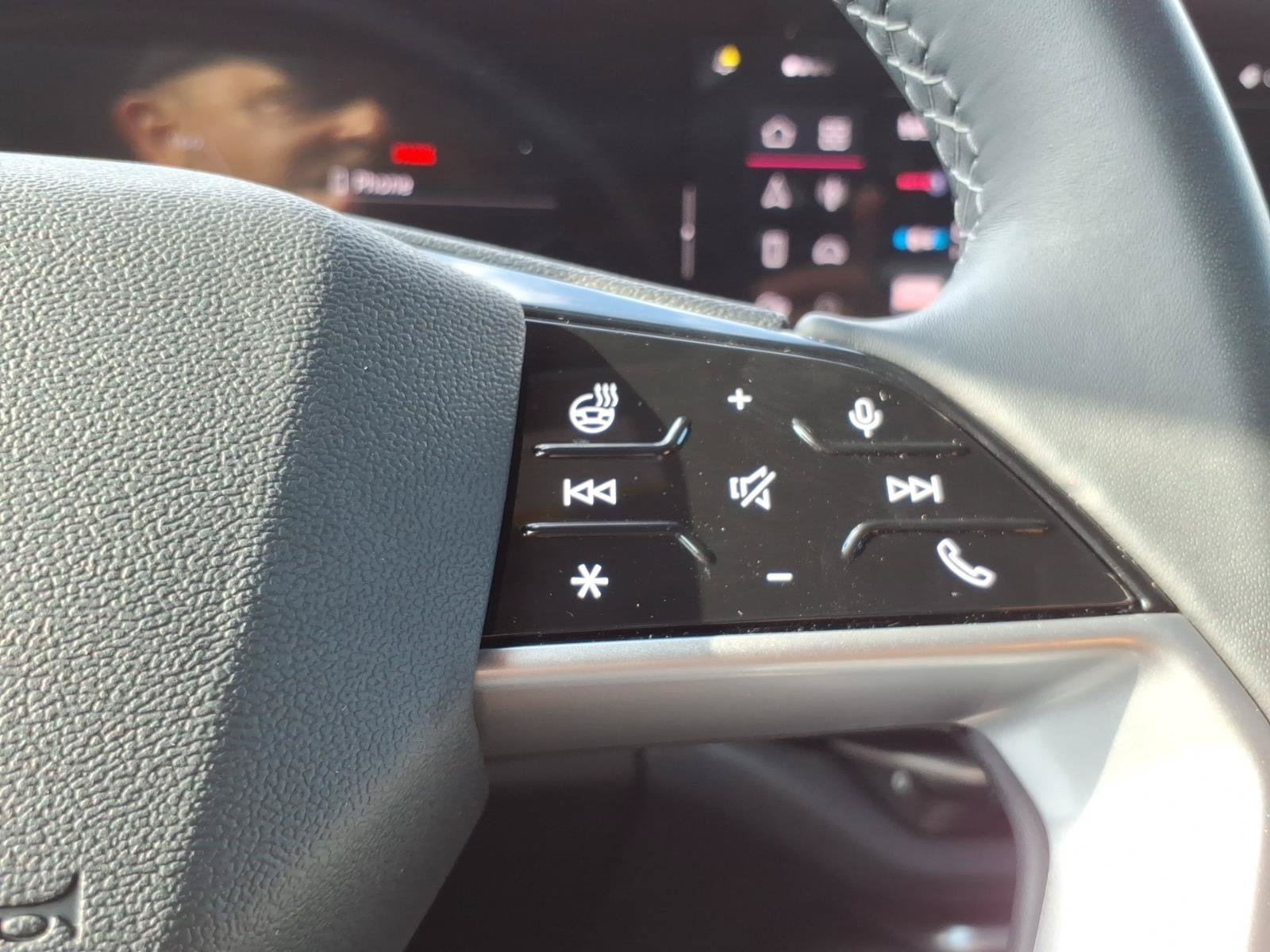 Used 2025 Audi Q5 Premium Plus AWD/4WD image 16