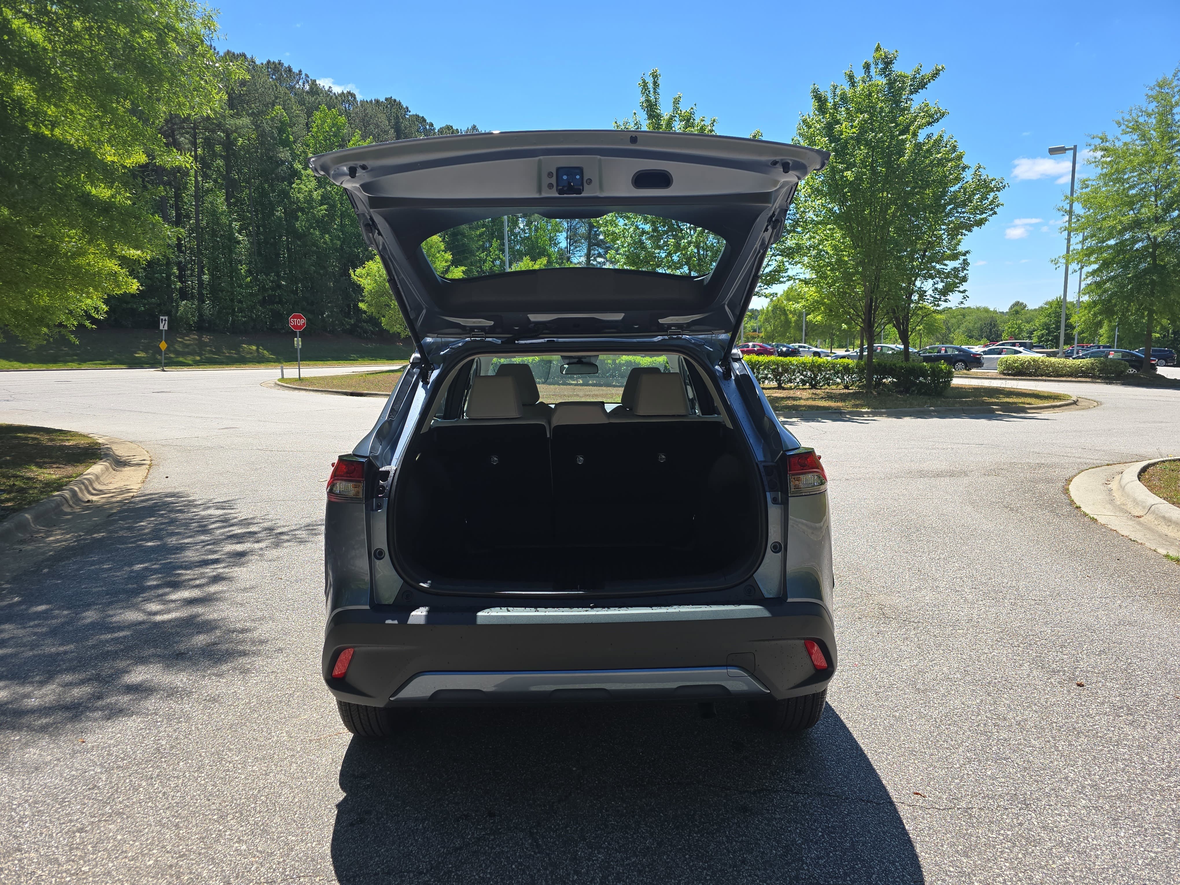 New 2026 Toyota Corolla Cross L FWD image 12