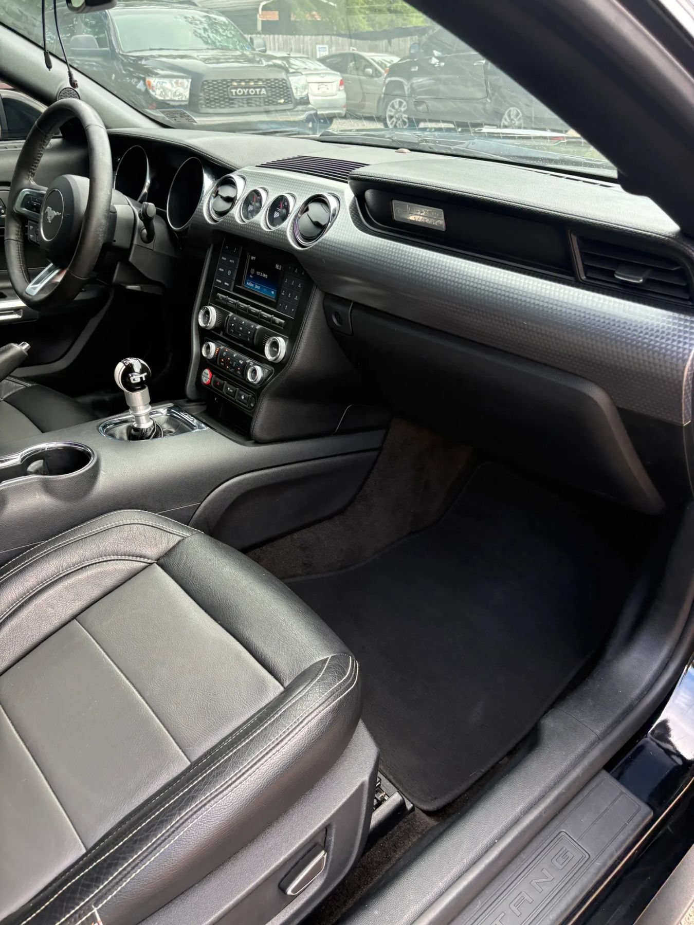 Used 2015 Ford Mustang GT w/ GT Performance Package RWD image 30