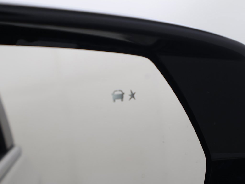 Used 2024 Chevrolet Tahoe High Country w/ Advanced Technology Package image 44