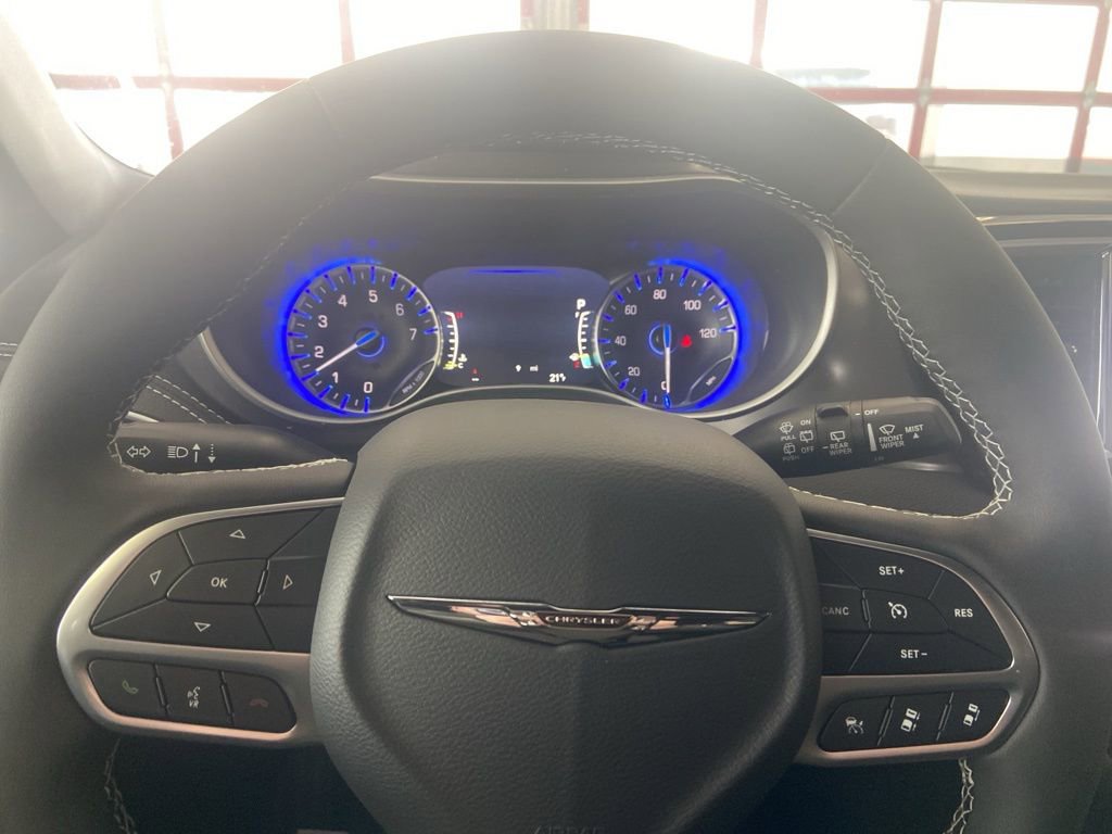 New 2026 Chrysler Pacifica Select FWD image 44