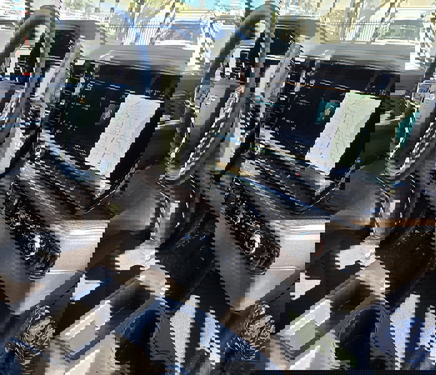 Used 2025 Chevrolet Silverado 1500 LT w/ Safety Package image 15