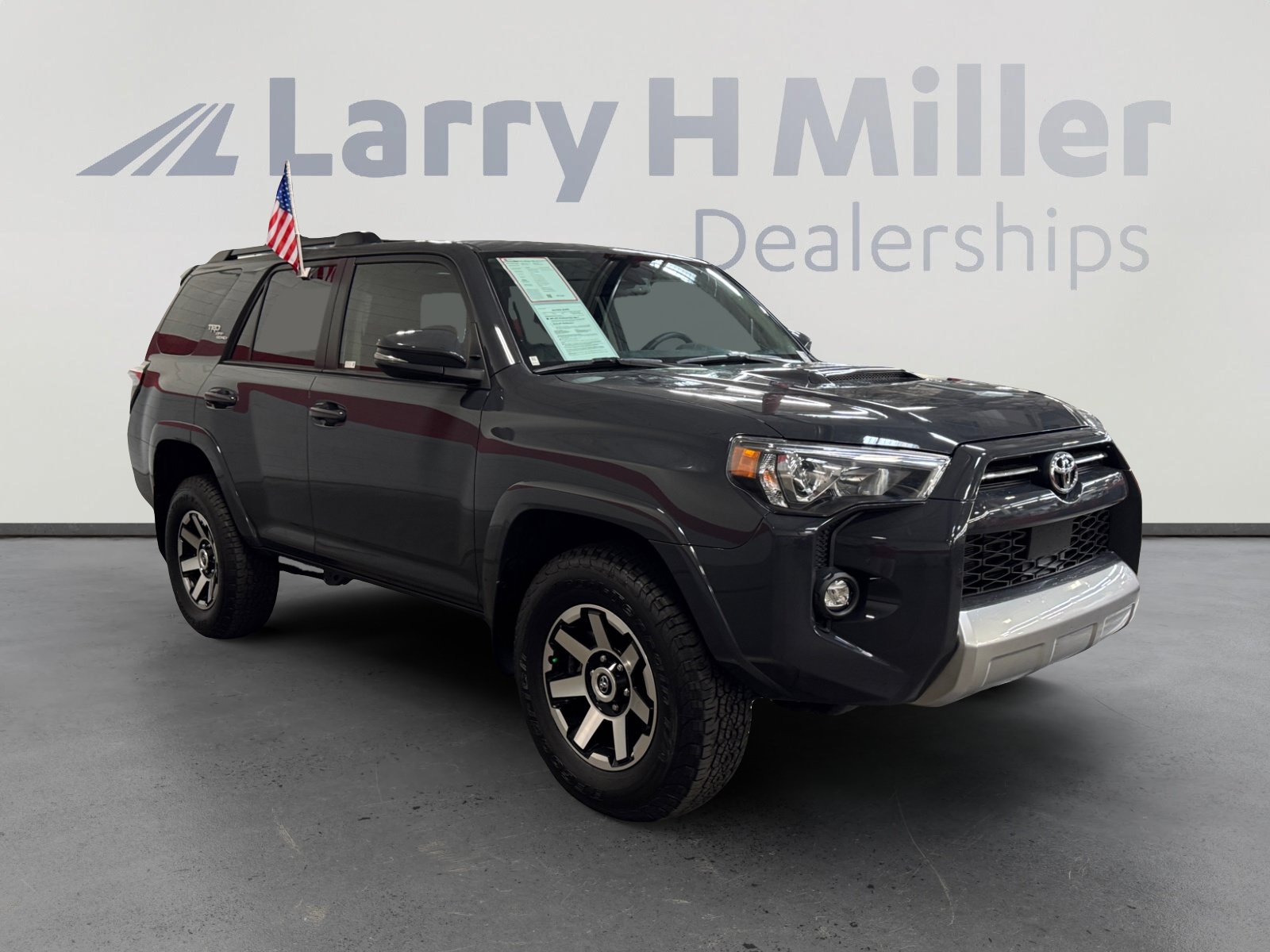 Certified 2024 Toyota 4Runner TRD Off-Road Premium w/ Moonroof Package AWD/4WD image 7