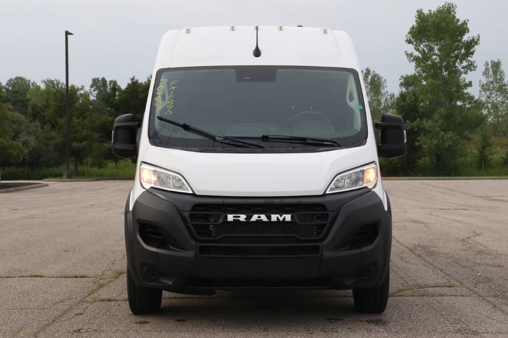 Used 2024 RAM ProMaster 2500 FWD image 3