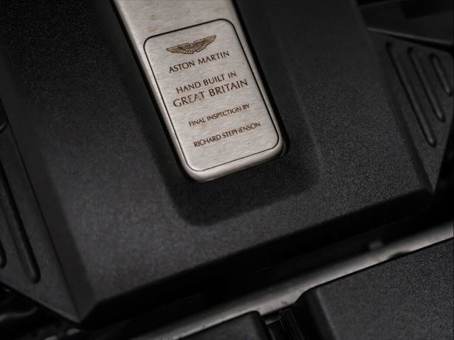 Used 2021 Aston Martin DBX AWD/4WD image 18