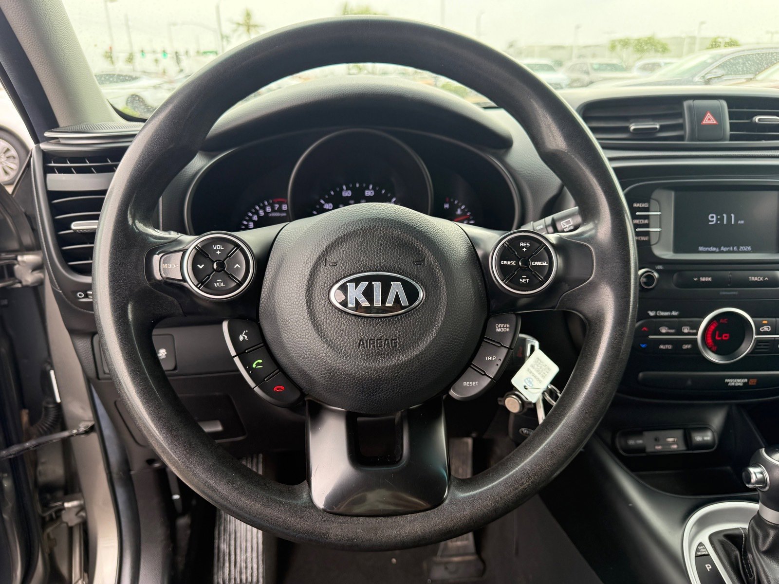 Used 2017 Kia Soul + FWD image 13