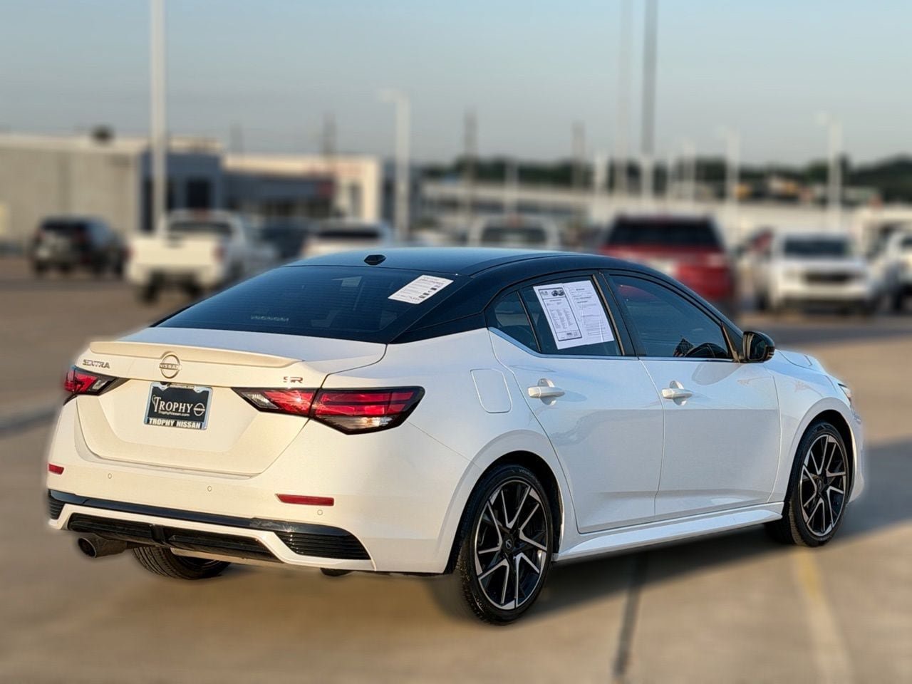 Certified 2024 Nissan Sentra SR FWD image 8