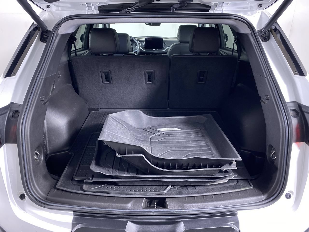 Certified 2023 Chevrolet Blazer LT w/ LPO, Floor Liner Package FWD image 14