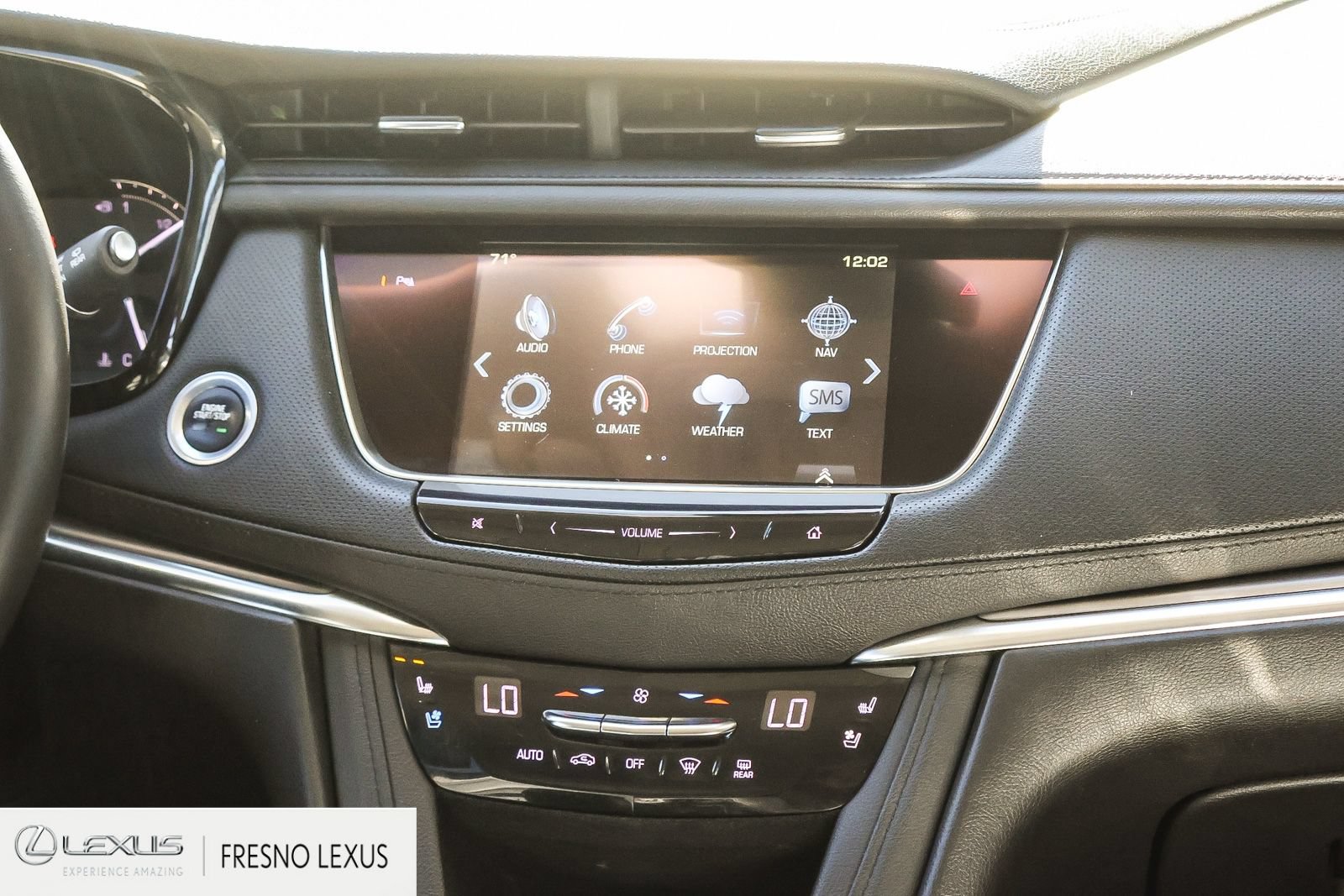 Used 2018 Cadillac XT5 Premium Luxury FWD image 17