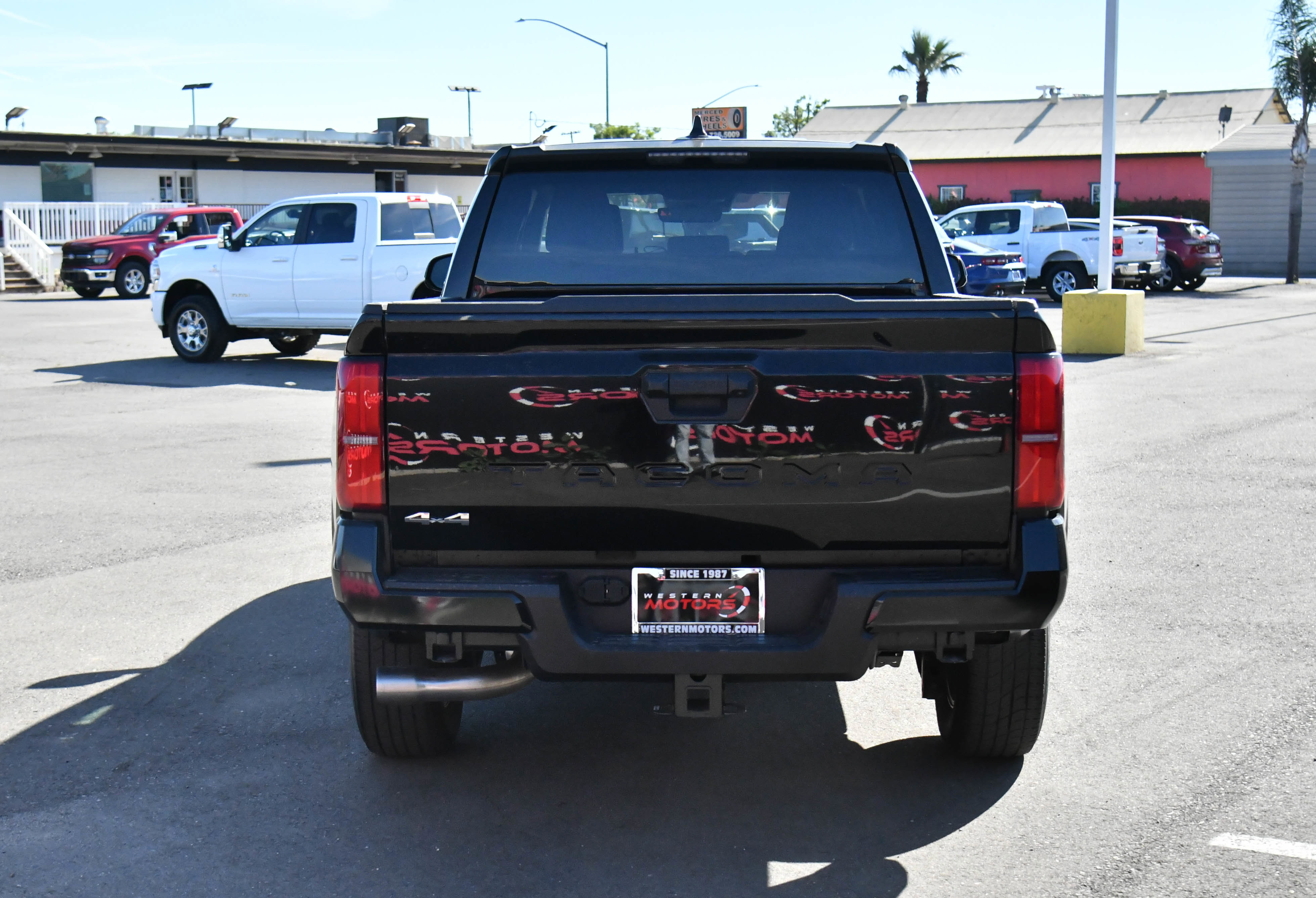 Used 2024 Toyota Tacoma SR5 image 7
