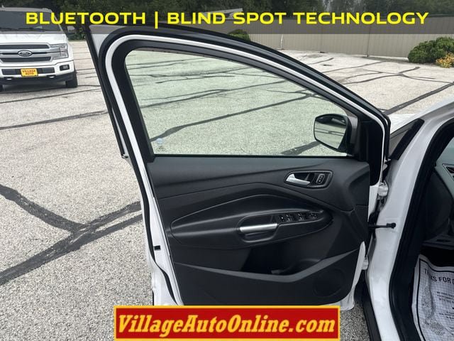Used 2019 Ford Escape SEL AWD/4WD image 10