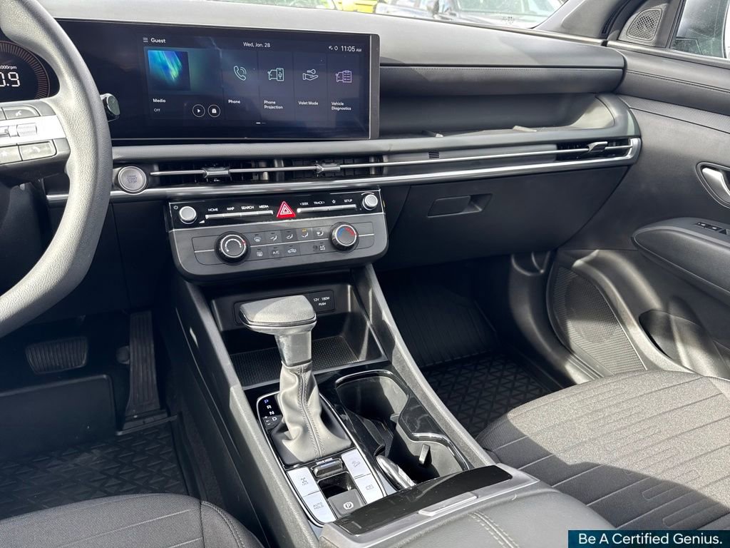 Certified 2025 Hyundai Santa Cruz SE image 42