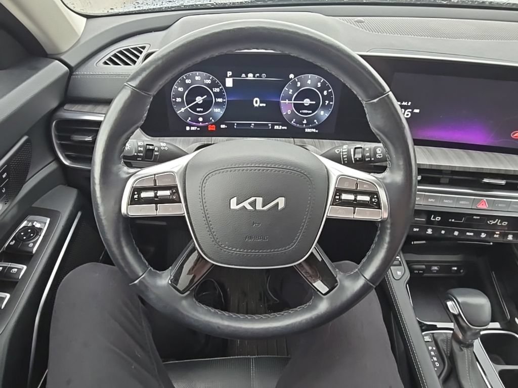Used 2024 Kia Telluride SX w/ Towing Package AWD/4WD image 20