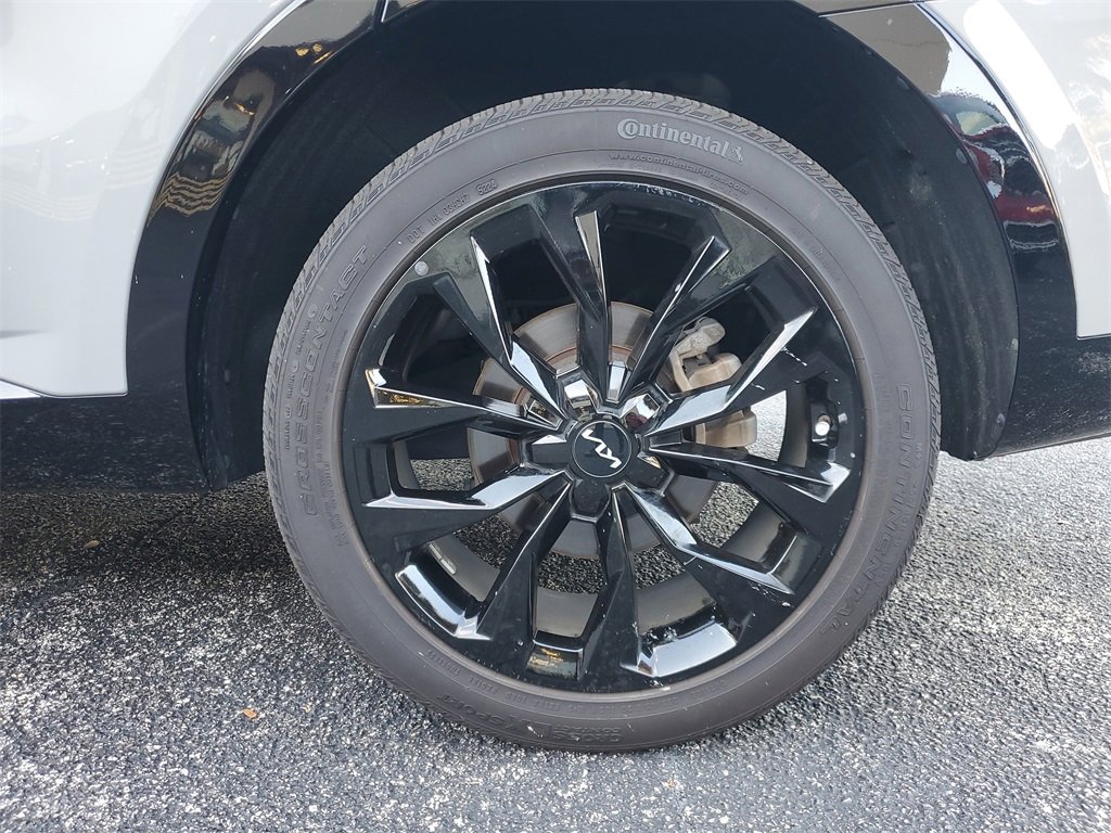 Certified 2023 Kia Sorento SX image 8