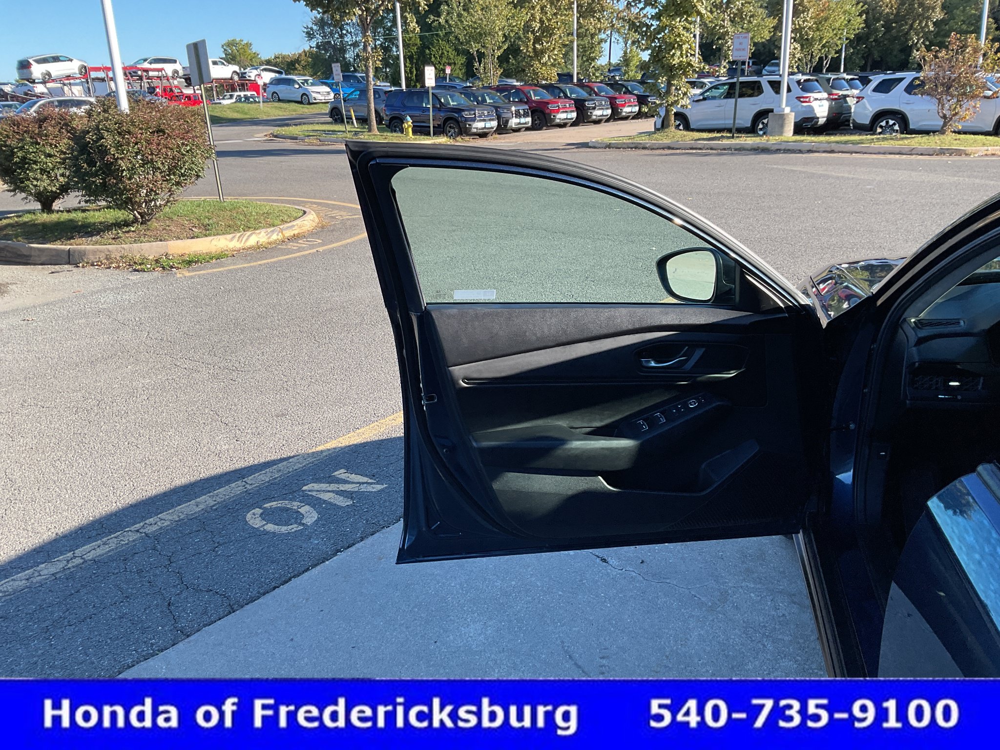 Certified 2025 Honda Accord SE image 15