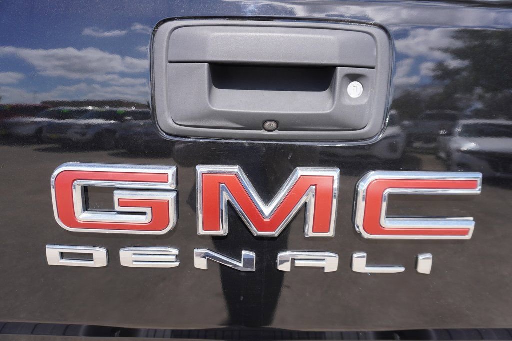 Used 2021 GMC Canyon Denali image 31