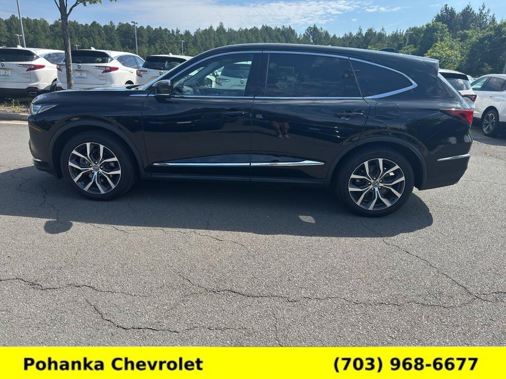 Used 2023 Acura MDX SH-AWD w/ Technology Package image 4