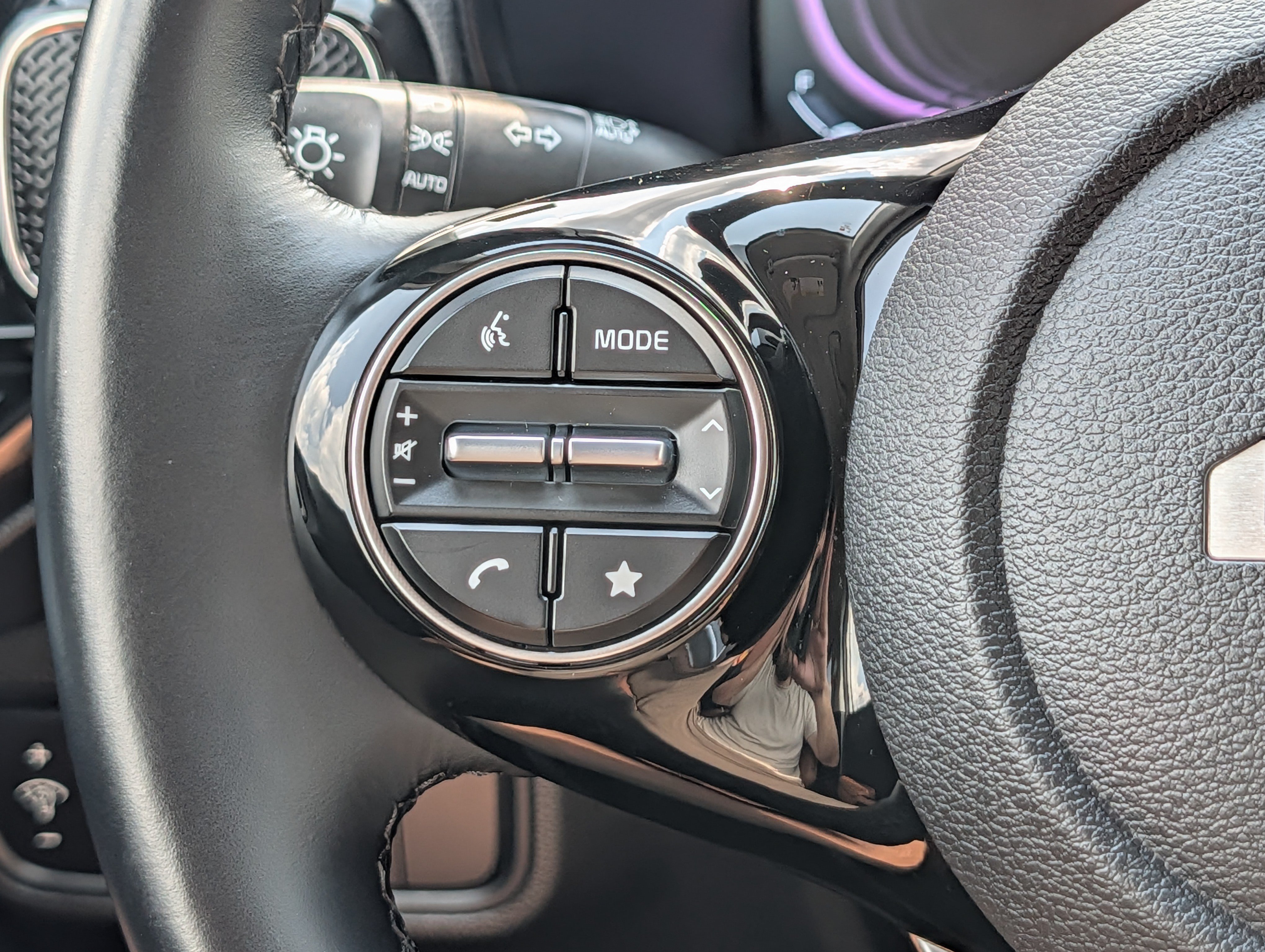 Certified 2024 Kia Soul EX w/ Option Group 015 FWD image 31