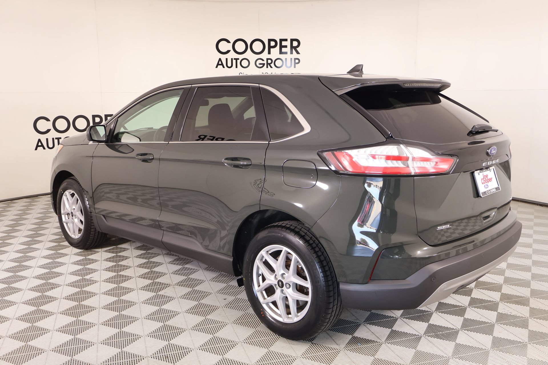 Used 2023 Ford Edge SEL AWD/4WD image 22