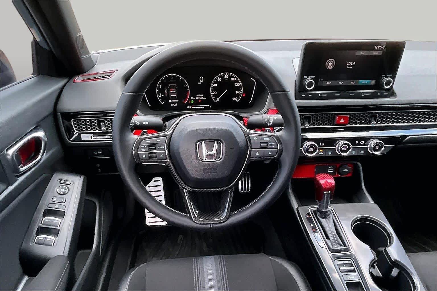 Used 2024 Honda Civic Sport image 6