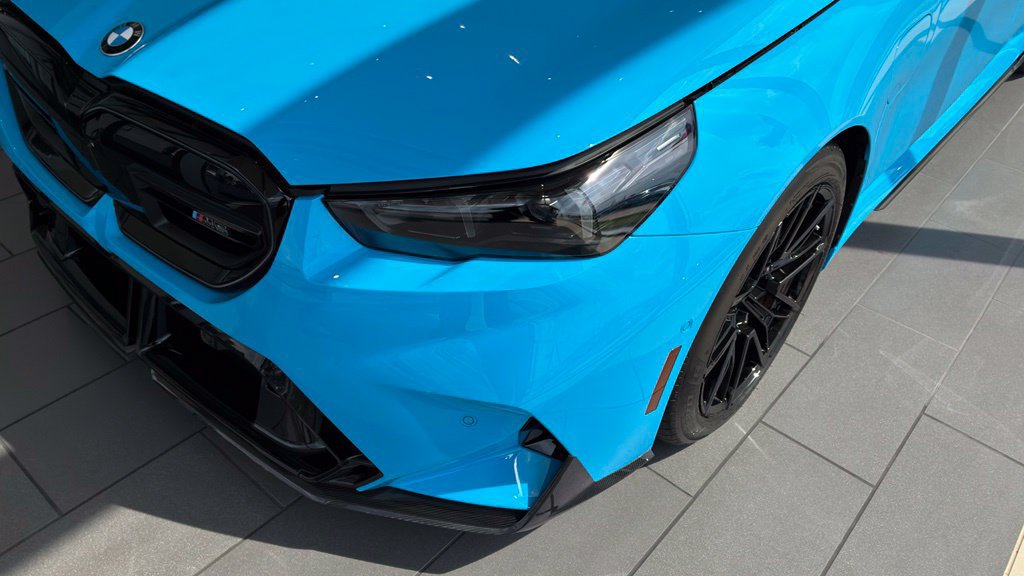 New 2027 BMW M5 w/ Carbon Package AWD/4WD image 9