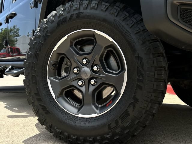 Used 2023 Jeep Gladiator Rubicon w/ LED Lighting Group AWD/4WD image 9