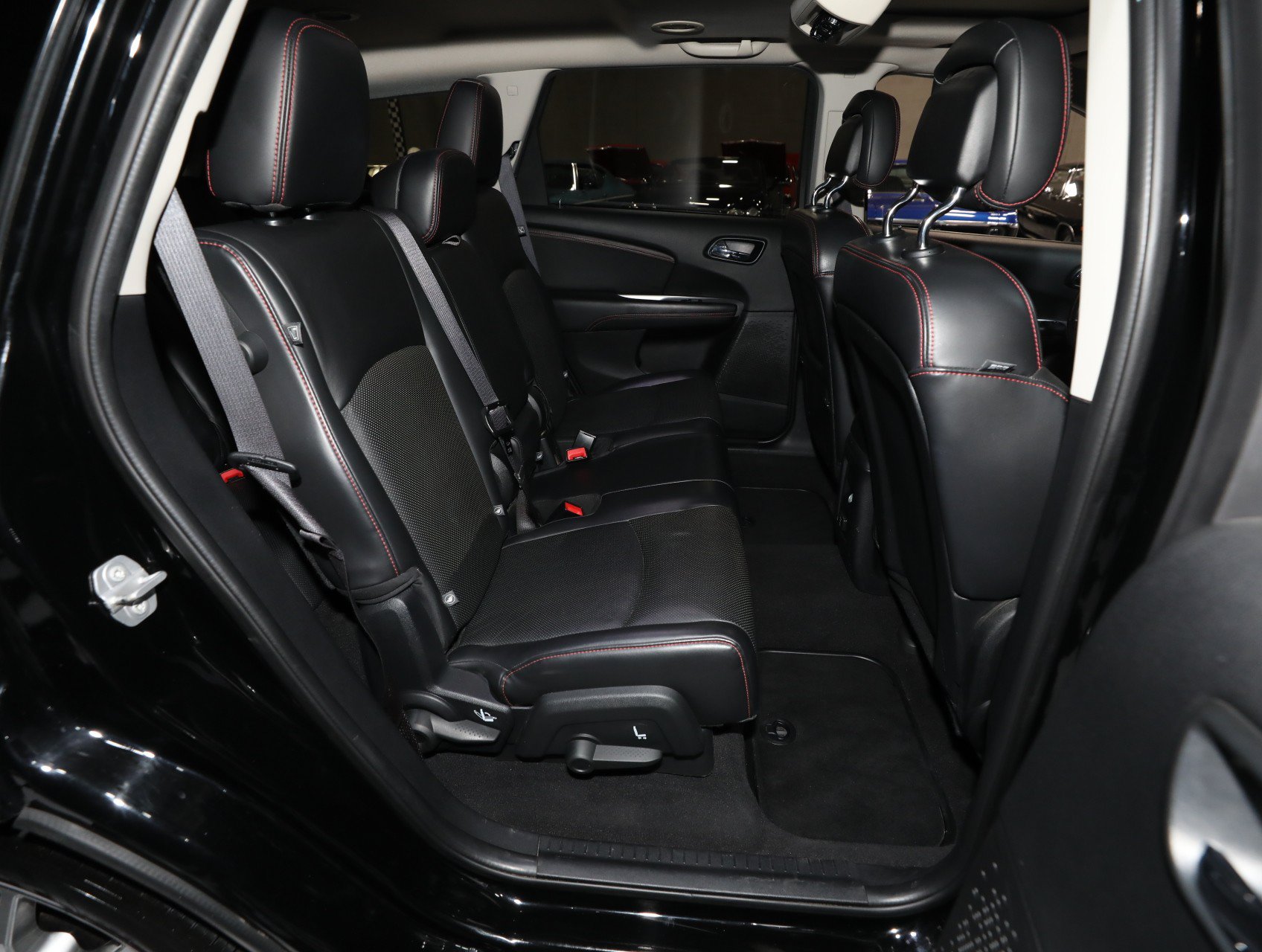 Used 2017 Dodge Journey GT AWD/4WD image 35