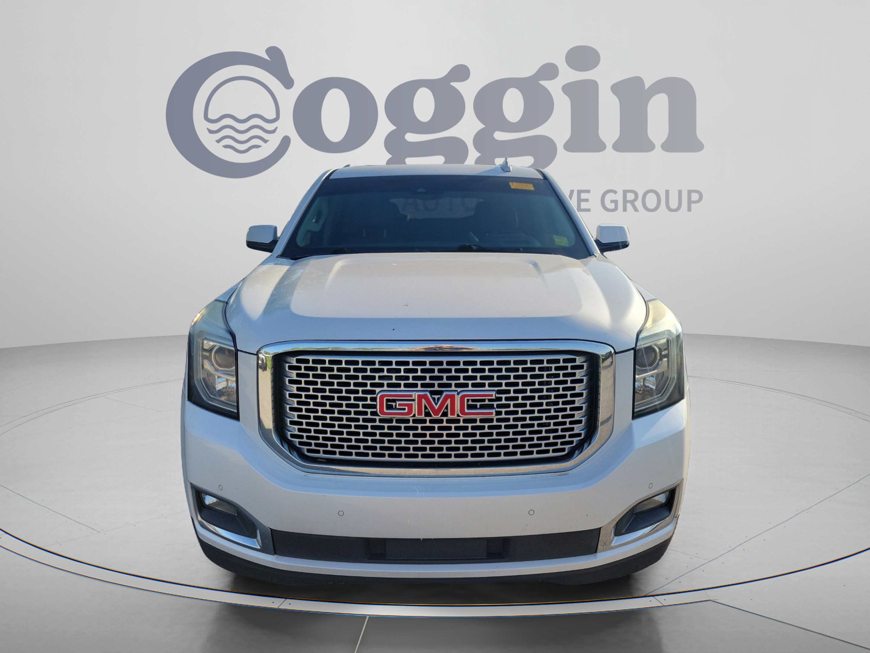 Used 2017 GMC Yukon Denali w/ Open Road Package RWD image 4