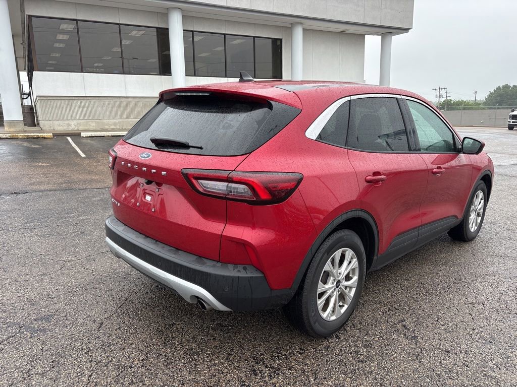 Used 2023 Ford Escape Active w/ Tech Pack #2 FWD image 7