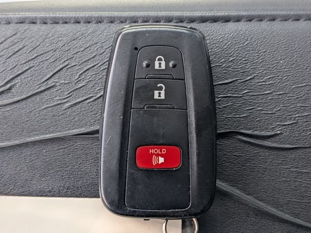 Used 2017 Toyota Prius Four Touring w/ Appearance Package FWD image 30
