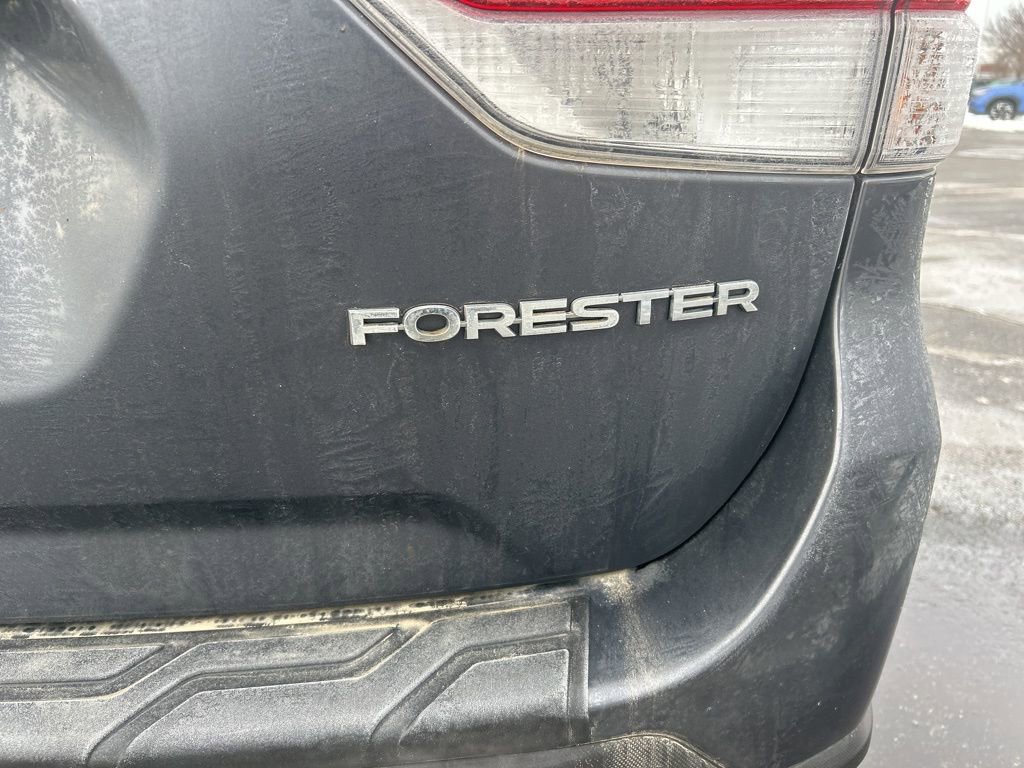 Certified 2023 Subaru Forester Limited image 5